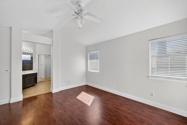 9050 Duovo Way, Elk Grove, CA 95758