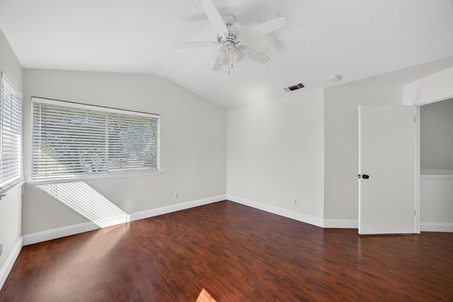 9050 Duovo Way, Elk Grove, CA 95758