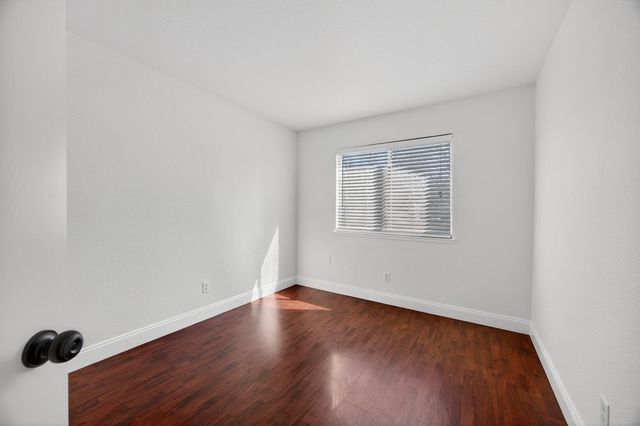 9050 Duovo Way, Elk Grove, CA 95758