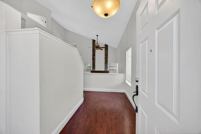 9050 Duovo Way, Elk Grove, CA 95758