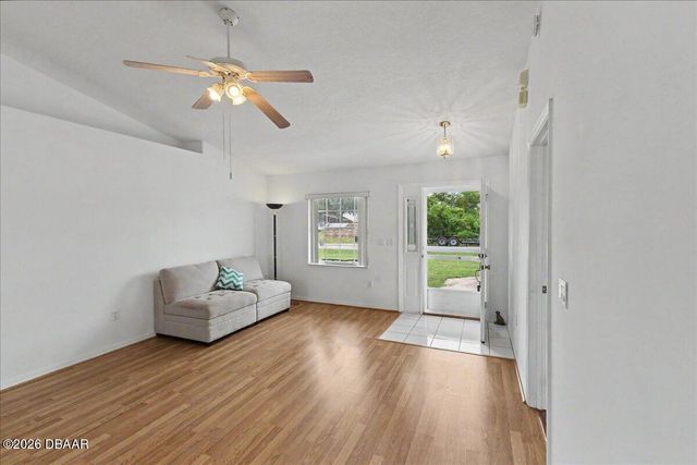 7 Fifer Lane, Palm Coast, FL 32137