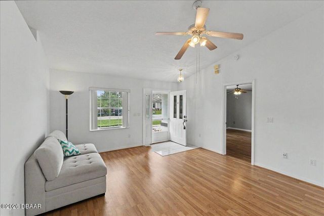 7 Fifer Lane, Palm Coast, FL 32137