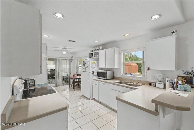 7 Fifer Lane, Palm Coast, FL 32137