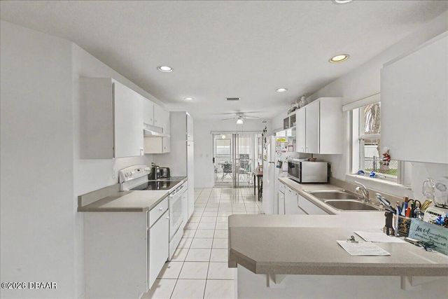 7 Fifer Lane, Palm Coast, FL 32137