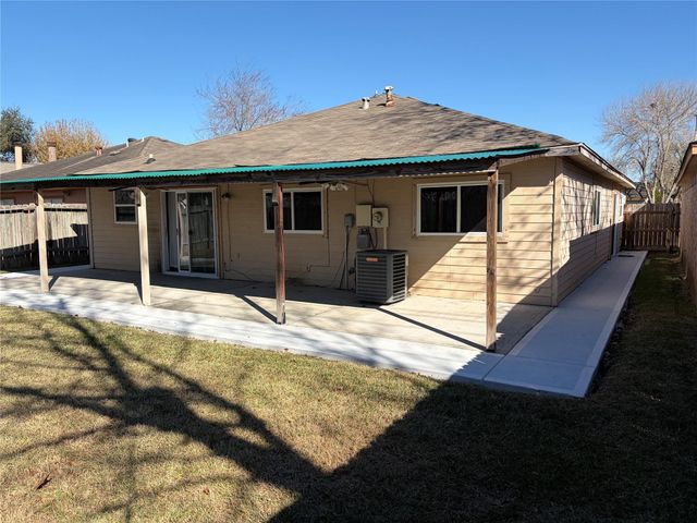 7318 Caddo Lake Lane, Houston, TX 77083