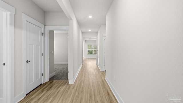 5661 Clarity St, Milton, FL 32570