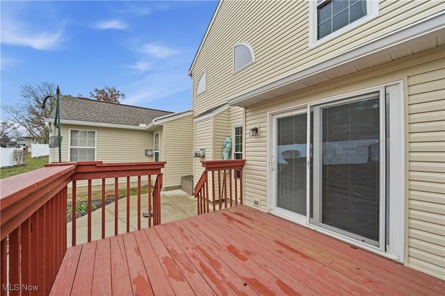 6686 Hogan Way NW, Canton, OH 44718