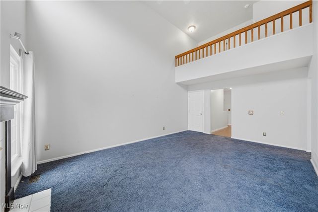 6686 Hogan Way NW, Canton, OH 44718