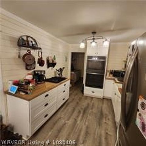 8106 holly Avenue, Fort Smith, AR 72908