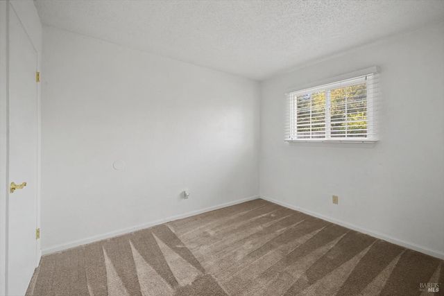 2219 Nottingham Dr, Fairfield, CA 94533