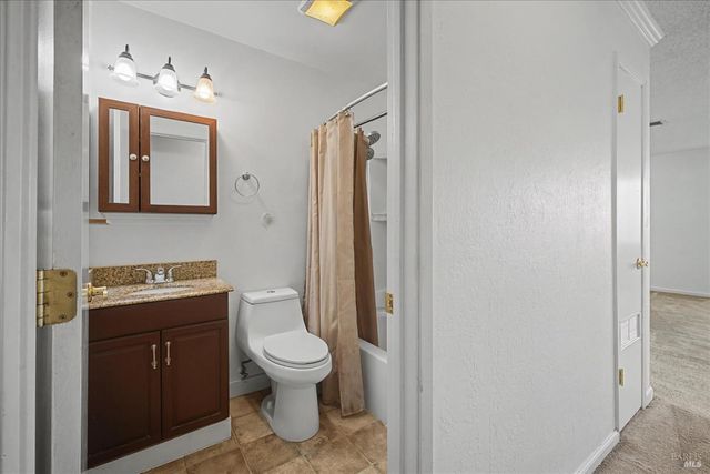 2219 Nottingham Dr, Fairfield, CA 94533