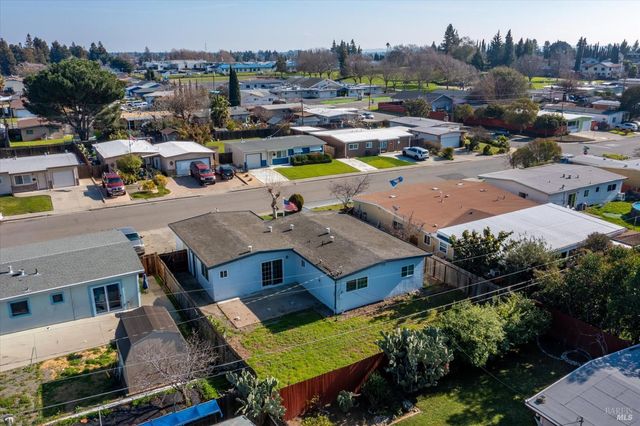 2219 Nottingham Dr, Fairfield, CA 94533