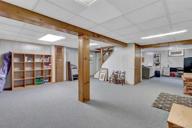 286 Hallock Road, Stony Brook, NY 11790