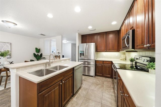 307 FREEDOMS RING DRIVE, Winter Springs, FL 32708