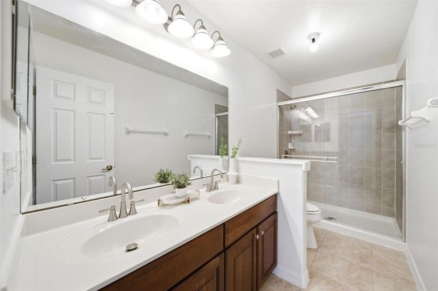 307 FREEDOMS RING DRIVE, Winter Springs, FL 32708