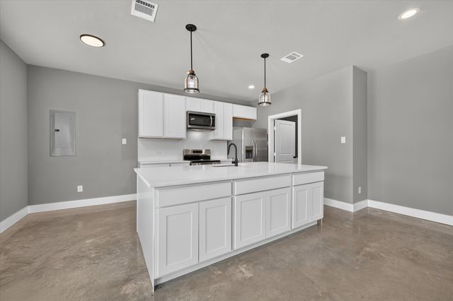 2817 Clinton Avenue, Fort Worth, TX 76106