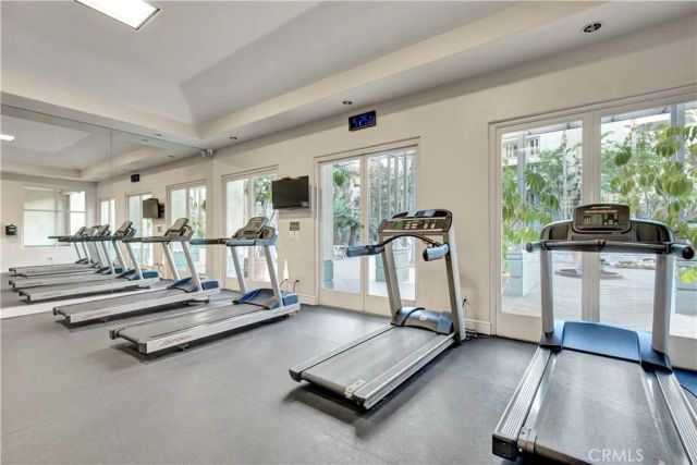 2253 Martin 420, Irvine, CA 92612