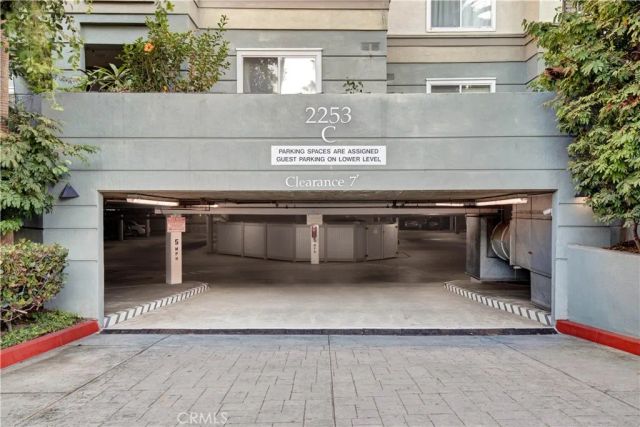 2253 Martin 420, Irvine, CA 92612