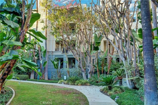 2253 Martin 420, Irvine, CA 92612