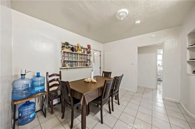 15548 8th, Victorville, CA 92395