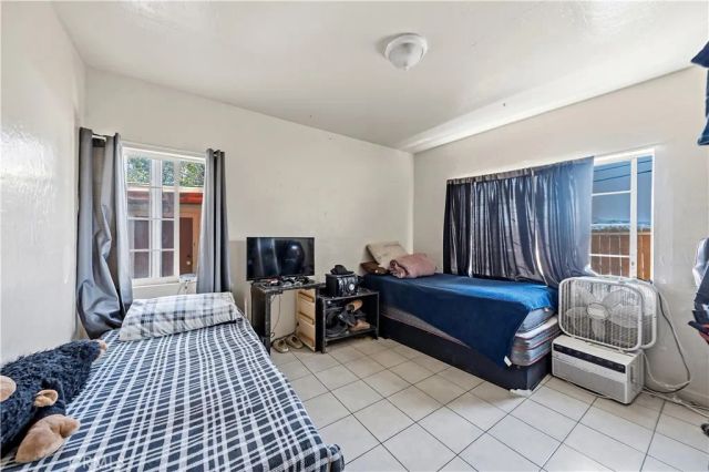 15548 8th, Victorville, CA 92395