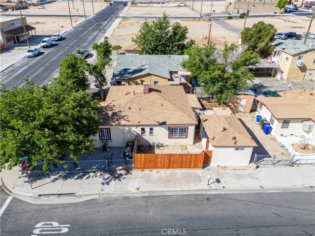 15548 8th, Victorville, CA 92395