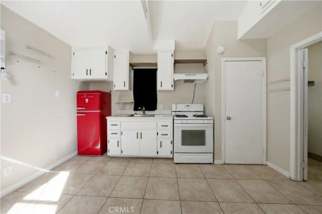 15548 8th, Victorville, CA 92395