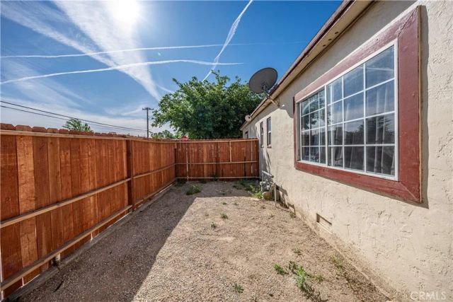 15548 8th, Victorville, CA 92395