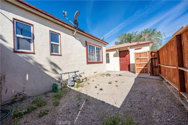15548 8th, Victorville, CA 92395
