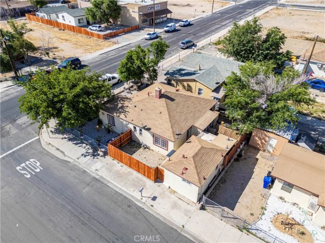 15548 8th, Victorville, CA 92395