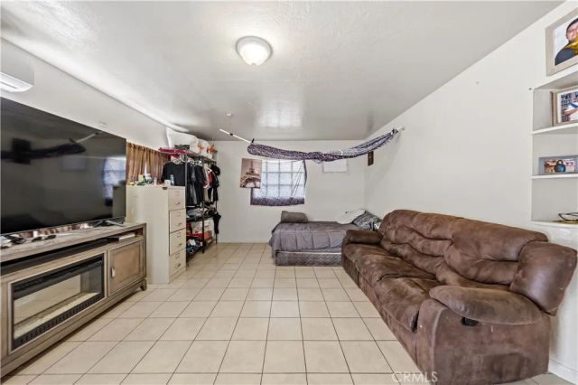 15548 8th, Victorville, CA 92395