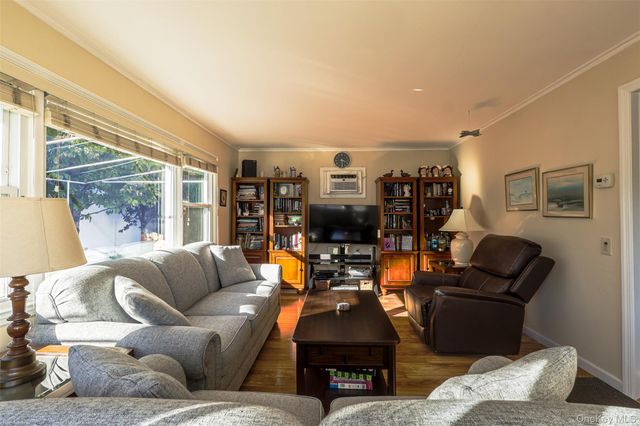 469 E Fulton Street, Long Beach, NY 11561