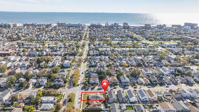 469 E Fulton Street, Long Beach, NY 11561