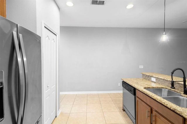 9277 SHEPTON STREET, Orlando, FL 32825