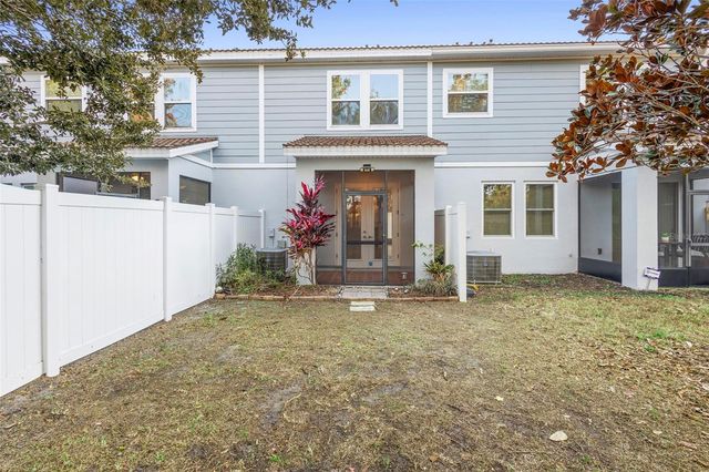 9277 SHEPTON STREET, Orlando, FL 32825