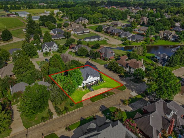 507 Greenhill Park Avenue, Mt Pleasant, TX 75455