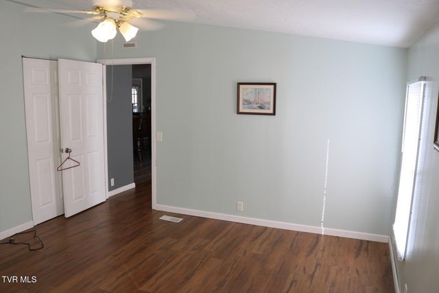 1800 Main Street, Mosheim, TN 37818