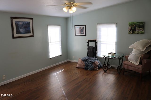 1800 Main Street, Mosheim, TN 37818