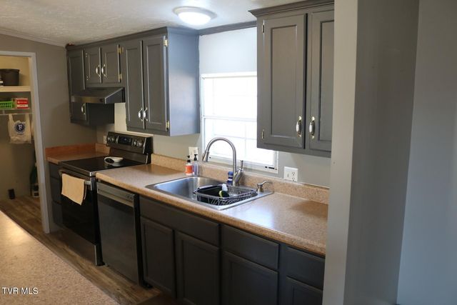 1800 Main Street, Mosheim, TN 37818