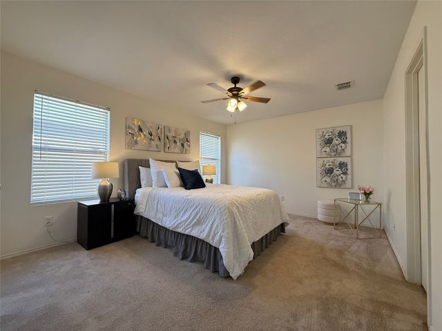 1452 Castle Ridge Road, Fort Worth, TX 76140