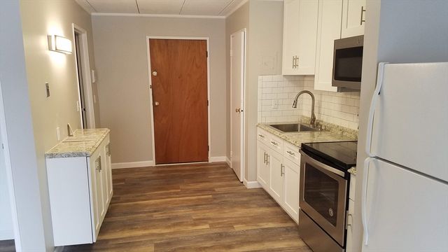 40 Cochituate Rd 40, Framingham, MA 01701