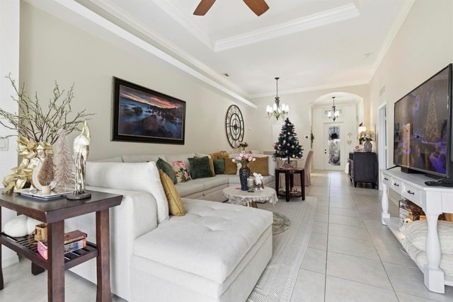 11011 SW Dunhill Court, Port St Lucie, FL 34987