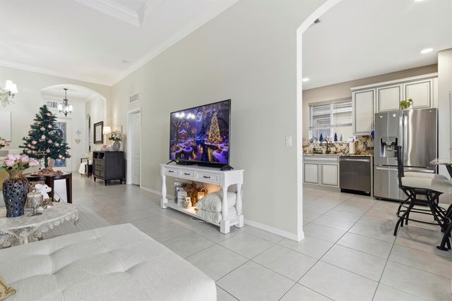 11011 SW Dunhill Court, Port St Lucie, FL 34987