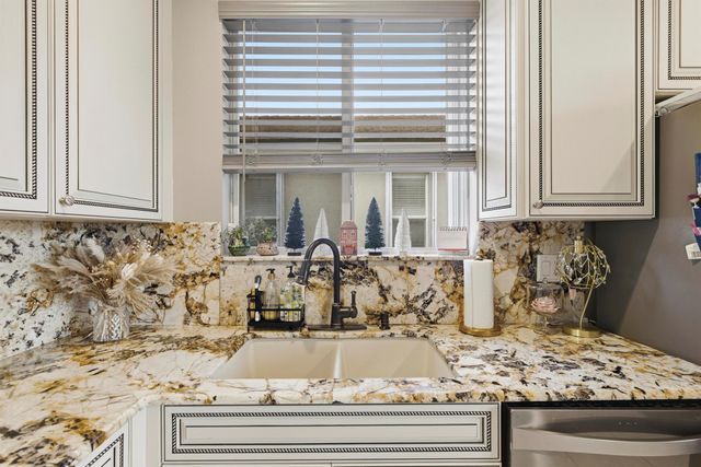 11011 SW Dunhill Court, Port St Lucie, FL 34987