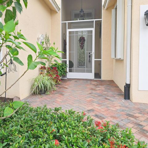 11011 SW Dunhill Court, Port St Lucie, FL 34987