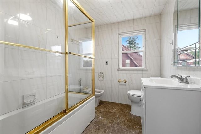 6 Burbank Rd, Medford, MA 02155