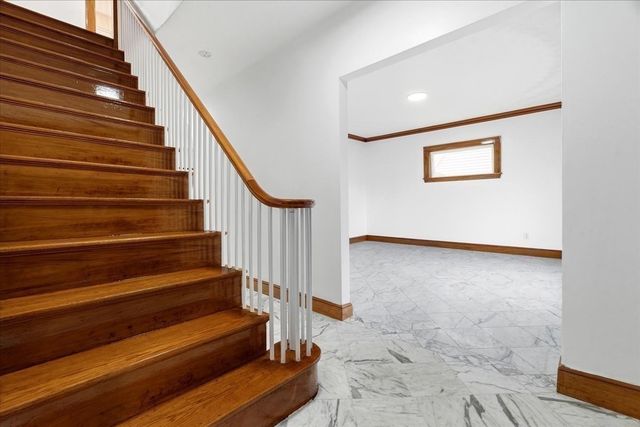 6 Burbank Rd, Medford, MA 02155