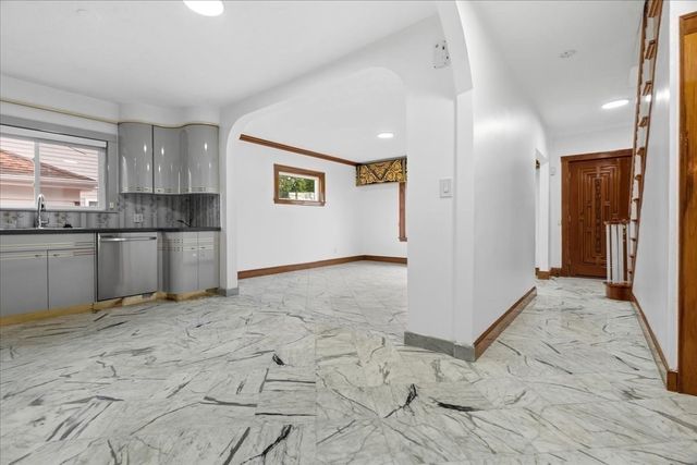 6 Burbank Rd, Medford, MA 02155