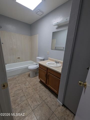 9420 E Speedway Blvd Unit 15, Tucson, AZ 85710