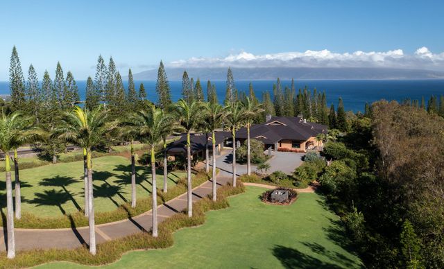 215 Plantation Club Dr, Lahaina, HI 96761